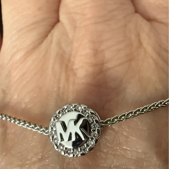 MICHAEL KORS MK Logo Silver adjustable pave Bracelet Crystals NWOT No Box - Picture 1 of 13